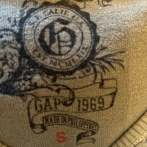 Gap Army Green Sweatshirt - Picture 4 of 4